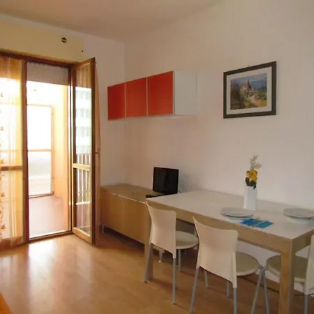 Relaxing Flat In A Modern Apartment Bibione