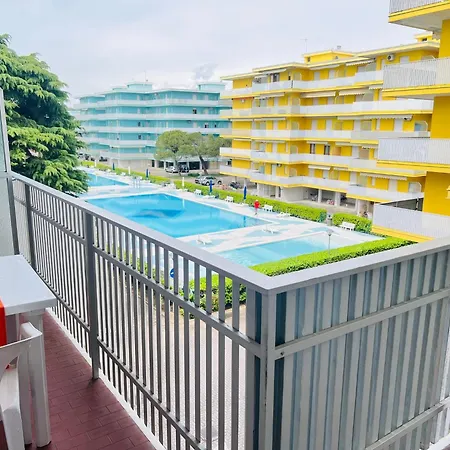 Relaxing Flat In A Modern Bibione